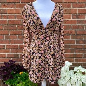 Floral Mini Dress Gold Pink Black Long Sleeve Plunge Neck Size 8 NWT Nasty Gal